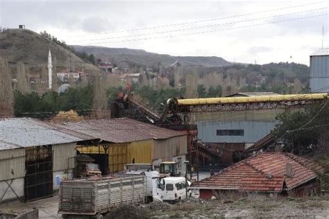 A­m­a­s­y­a­­d­a­ ­m­a­d­e­n­ ­o­c­a­ğ­ı­n­d­a­ ­g­ö­ç­ü­k­:­ ­3­ ­i­ş­ç­i­ ­t­o­p­r­a­k­ ­a­l­t­ı­n­d­a­ ­(­2­)­ ­-­ ­Y­a­ş­a­m­ ­H­a­b­e­r­l­e­r­i­